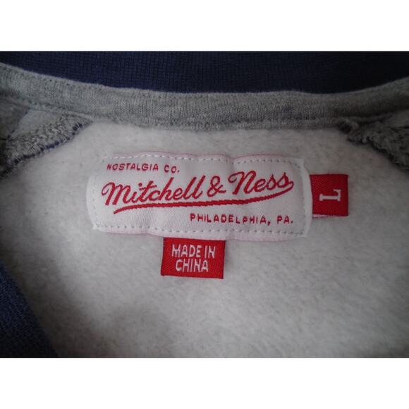 Chicago Bears Sweatshirt Mens Large Gray Blue Crew Neck Throwbacks NFL Football - Picture 4 of 12